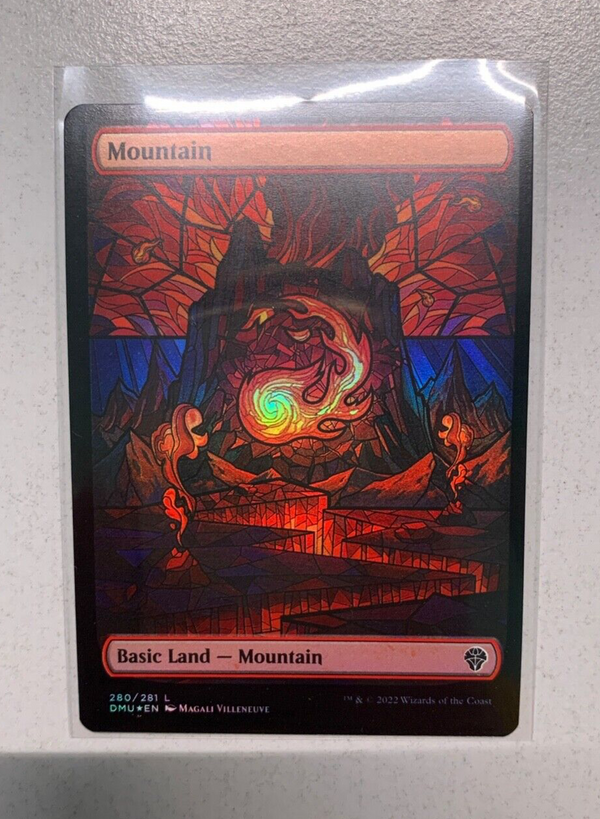 Mountain Full Art Foil - Dominaria United - DMU 280 - EN - NM - MTG Magic