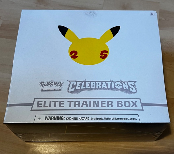 Pokémon - Celebrations 25th Anniversary Elite Trainer Box - ETB - EN - NEU & OVP